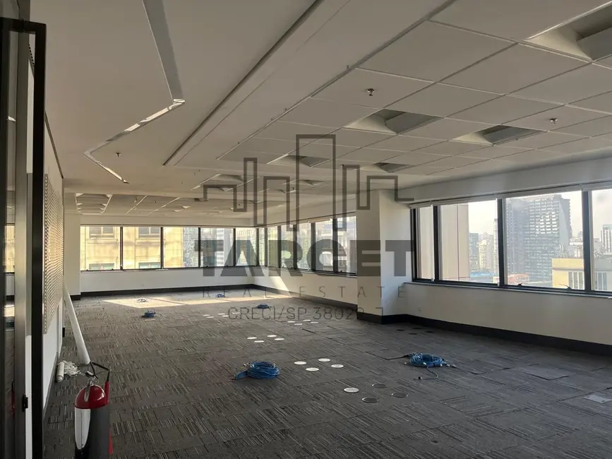 Loja para alugar, 290m2 em Itaim Bibi, São Paulo - SP - imagem 9 Foto 9 de Loja para alugar, 290m2 em Itaim Bibi, São Paulo - SP