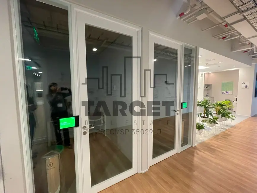 Foto 9 de Loja para alugar, 2050m2 em Pinheiros, São Paulo - SP