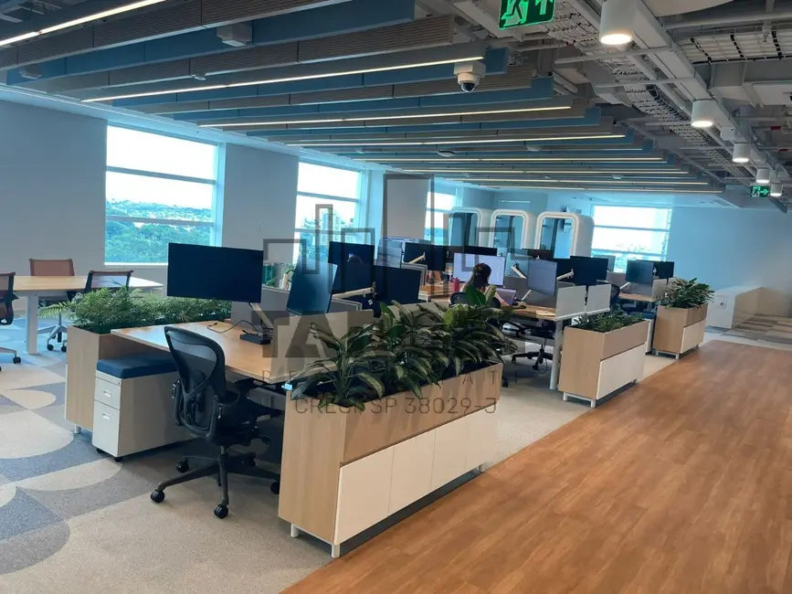 Foto 4 de Loja para alugar, 2050m2 em Pinheiros, São Paulo - SP