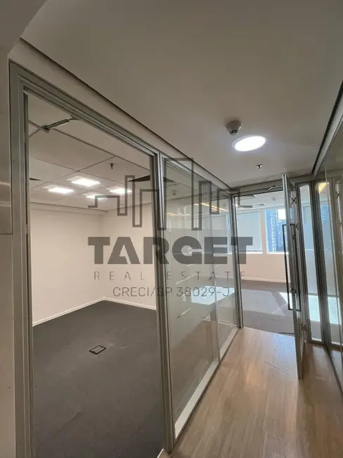 Loja para alugar, 790m2 em São Paulo - SP - imagem 4 Foto 4 de Loja para alugar, 790m2 em São Paulo - SP