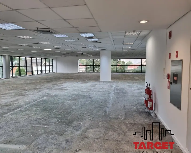 Foto 4 de Loja para alugar, 1350m2 em Pinheiros, São Paulo - SP