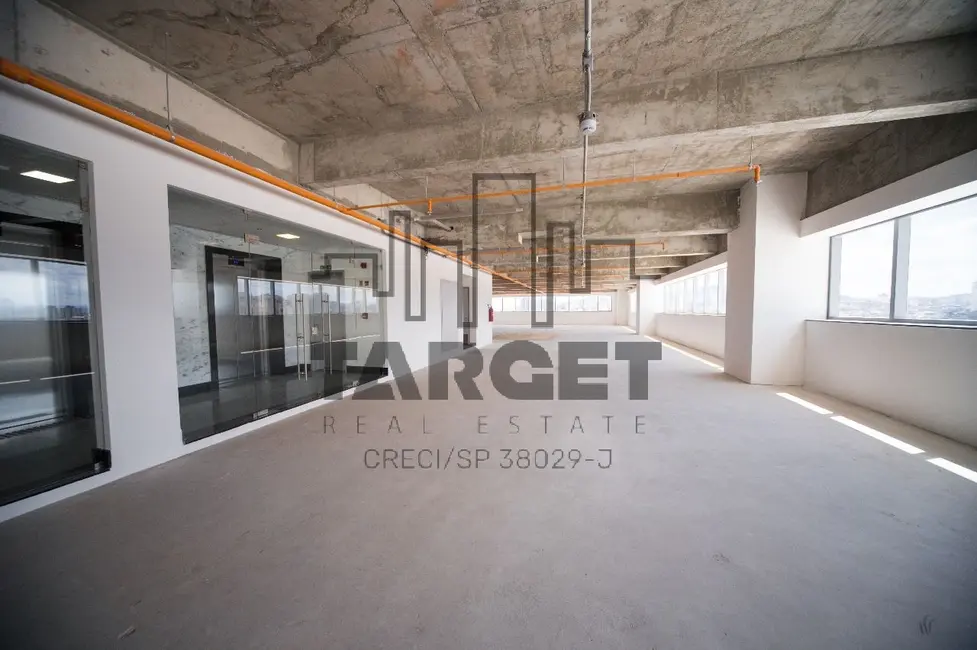 Loja à venda e para alugar, 6102m2 em Barueri - SP - imagem 7 Foto 7 de Loja à venda e para alugar, 6102m2 em Barueri - SP