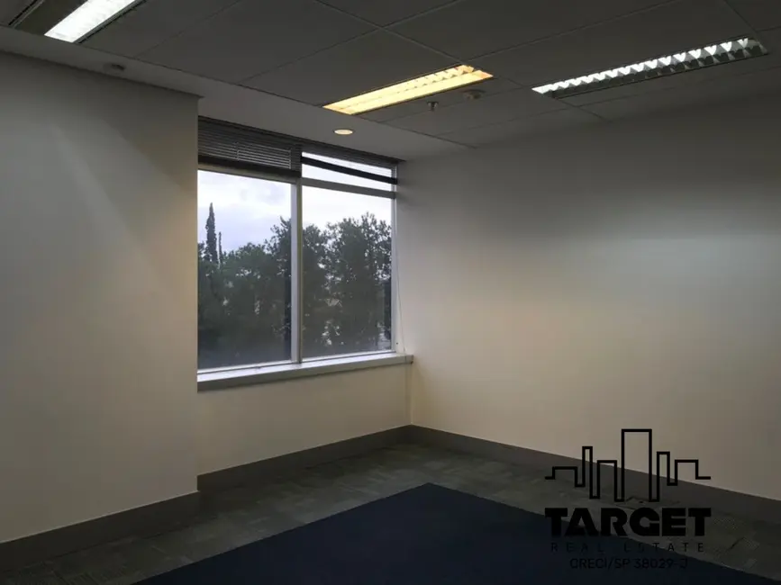 Foto 3 de Loja à venda e para alugar, 1020m2 em Barueri - SP