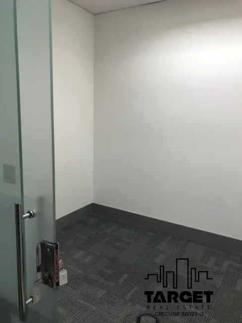 Foto 4 de Loja à venda e para alugar, 1020m2 em Barueri - SP