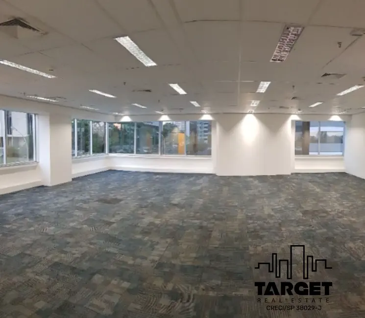 Foto 2 de Loja à venda, 107m2 em Barueri - SP