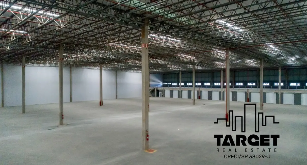 Foto 3 de Armazém / Galpão à venda e para alugar, 2842m2 em Vila Nova Bonsucesso, Guarulhos - SP