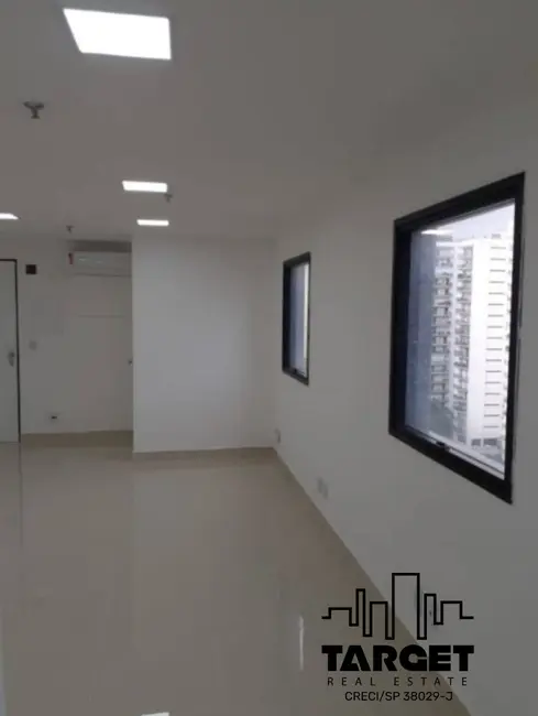 Loja à venda, 127m2 em Indianópolis, São Paulo - SP - imagem 3 Foto 3 de Loja à venda, 127m2 em Indianópolis, São Paulo - SP