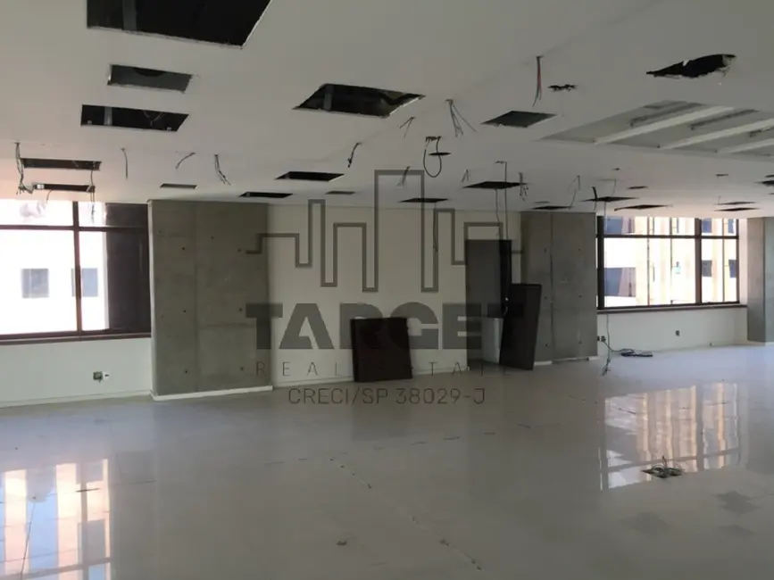 Foto 3 de Loja para alugar, 482m2 em Cidade Monções, São Paulo - SP