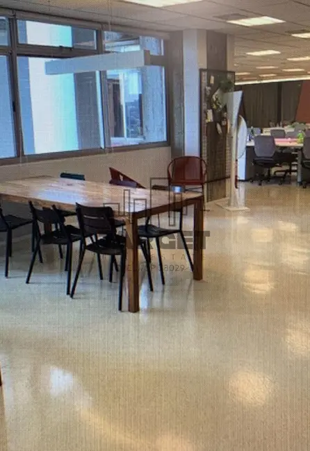 Loja à venda e para alugar, 955m2 em Vila Nova Conceição, São Paulo - SP - imagem 3 Foto 3 de Loja à venda e para alugar, 955m2 em Vila Nova Conceição, São Paulo - SP