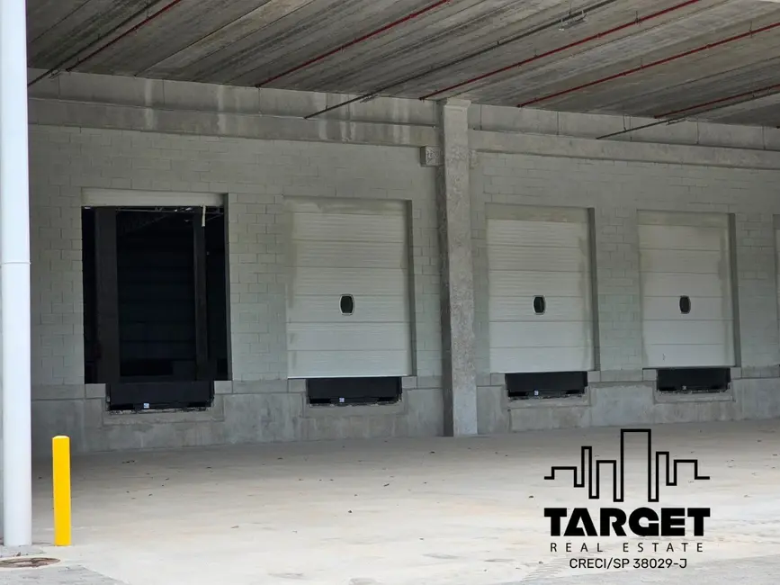 Foto 9 de Armazém / Galpão à venda e para alugar, 2748m2 em Jardim Belval, Barueri - SP