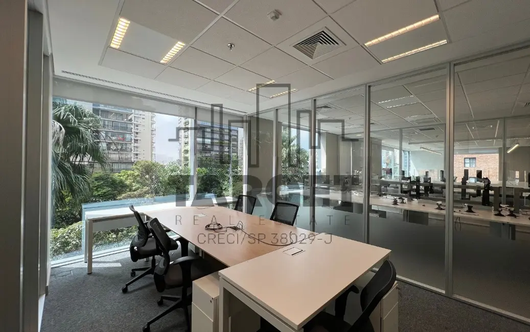 Loja à venda e para alugar, 2214m2 em Itaim Bibi, São Paulo - SP - imagem 1 Foto 1 de Loja à venda e para alugar, 2214m2 em Itaim Bibi, São Paulo - SP