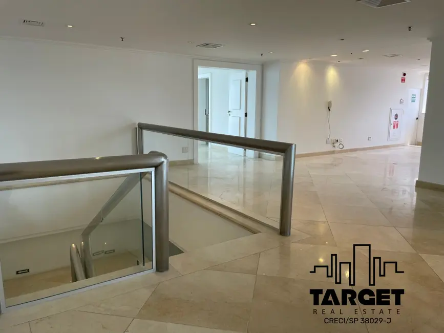 Loja à venda e para alugar, 853m2 em Jardim Europa, São Paulo - SP - imagem 8 Foto 8 de Loja à venda e para alugar, 853m2 em Jardim Europa, São Paulo - SP