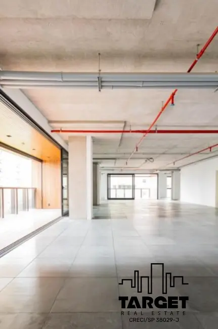 Loja à venda e para alugar, 440m2 em Vila Madalena, São Paulo - SP - imagem 8 Foto 8 de Loja à venda e para alugar, 440m2 em Vila Madalena, São Paulo - SP