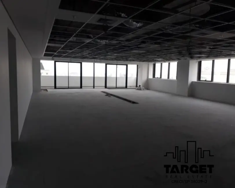 Loja à venda e para alugar, 1070m2 em Várzea da Barra Funda, São Paulo - SP - imagem 1 Foto 1 de Loja à venda e para alugar, 1070m2 em Várzea da Barra Funda, São Paulo - SP