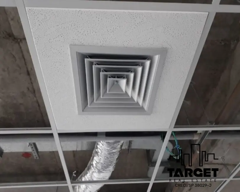 Loja à venda e para alugar, 1070m2 em Várzea da Barra Funda, São Paulo - SP - imagem 4 Foto 4 de Loja à venda e para alugar, 1070m2 em Várzea da Barra Funda, São Paulo - SP