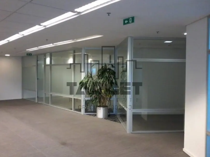 Foto 2 de Loja para alugar, 1552m2 em Pinheiros, São Paulo - SP