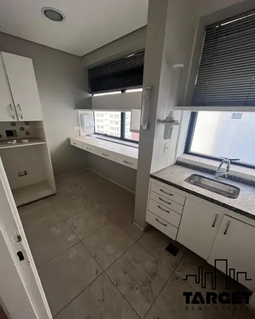 Foto 5 de Loja à venda e para alugar, 261m2 em São Paulo - SP