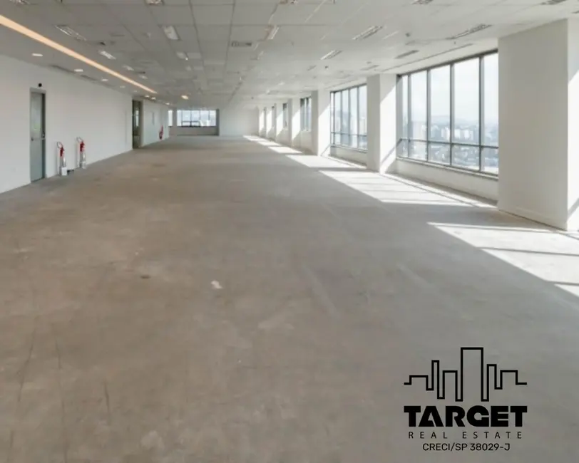 Foto 7 de Loja à venda, 880m2 em Barueri - SP