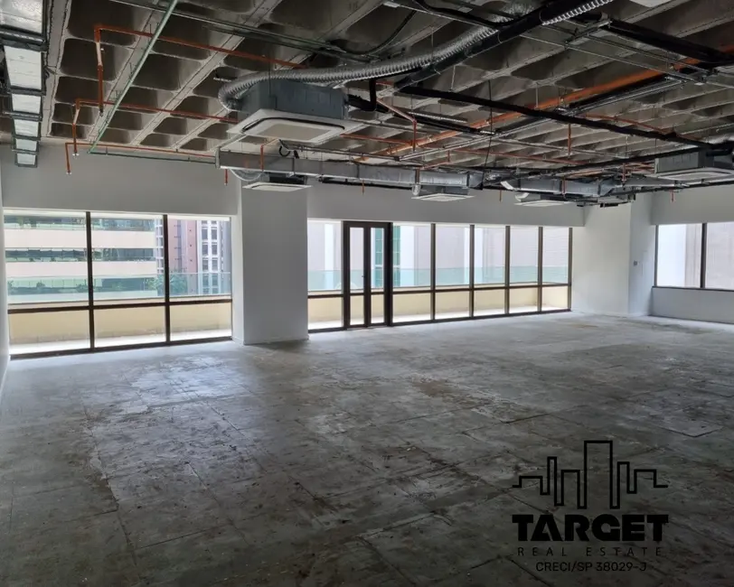 Foto 2 de Loja à venda e para alugar, 822m2 em Vila Olímpia, São Paulo - SP