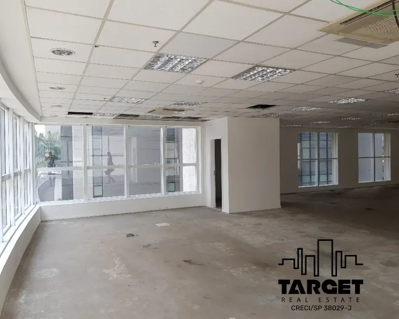 Foto 9 de Loja para alugar, 471m2 em Vila Olímpia, São Paulo - SP