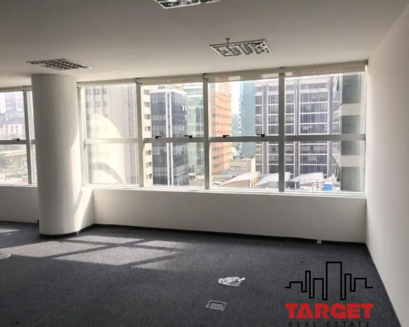 Foto 3 de Loja para alugar, 385m2 em Vila Olímpia, São Paulo - SP