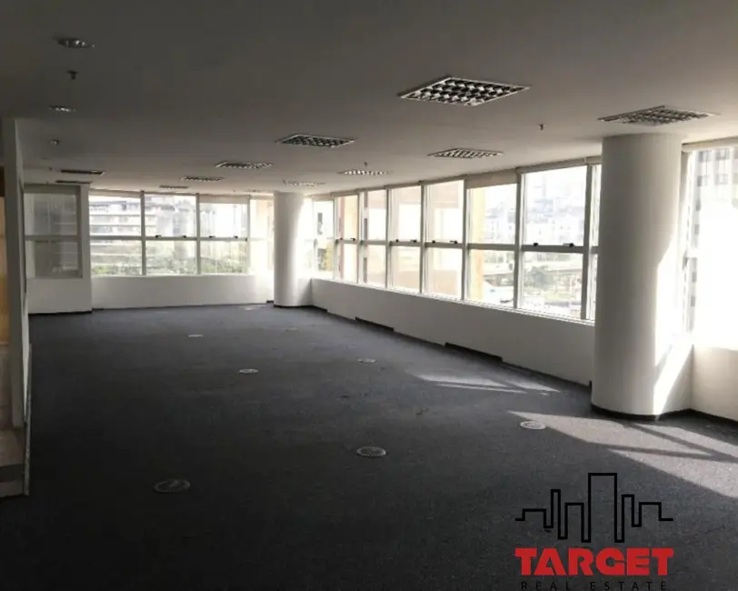 Foto 1 de Loja para alugar, 385m2 em Vila Olímpia, São Paulo - SP