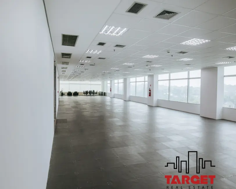 Foto 2 de Loja à venda e para alugar, 2265m2 em Vila Gertrudes, São Paulo - SP