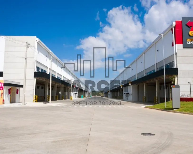 Armazém / Galpão para alugar, 6000m2 em Empresarial Anhanguera, Cajamar - SP - imagem 9 Foto 9 de Armazém / Galpão para alugar, 6000m2 em Empresarial Anhanguera, Cajamar - SP