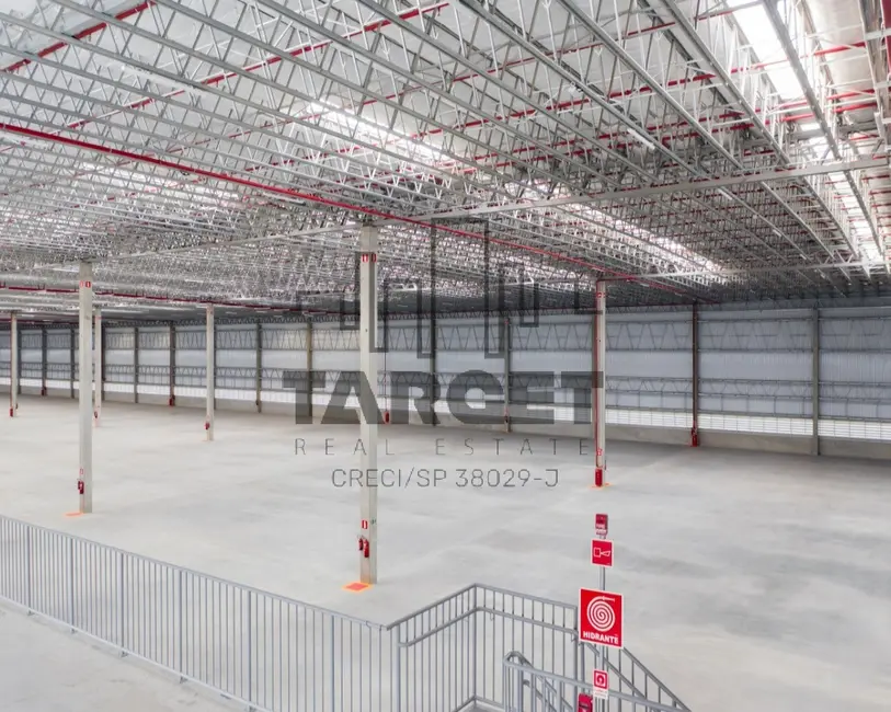 Armazém / Galpão para alugar, 6000m2 em Empresarial Anhanguera, Cajamar - SP - imagem 2 Foto 2 de Armazém / Galpão para alugar, 6000m2 em Empresarial Anhanguera, Cajamar - SP