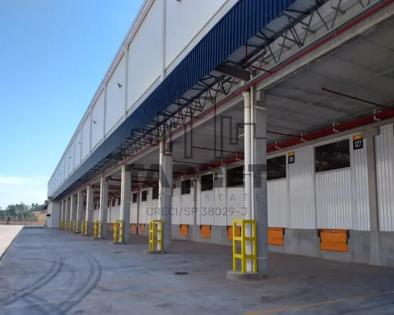 Armazém / Galpão para alugar, 6000m2 em Empresarial Anhanguera, Cajamar - SP - imagem 6 Foto 6 de Armazém / Galpão para alugar, 6000m2 em Empresarial Anhanguera, Cajamar - SP