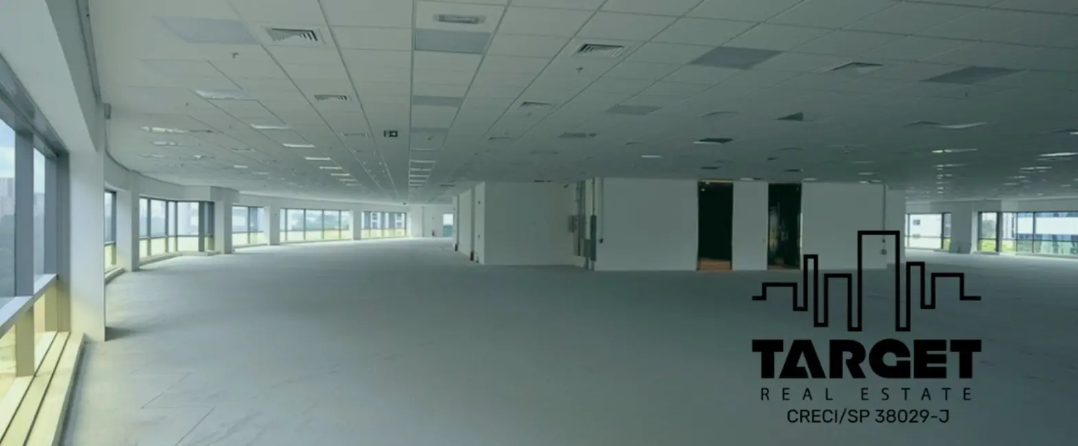 Foto 1 de Loja à venda e para alugar, 2105m2 em Cidade Monções, São Paulo - SP