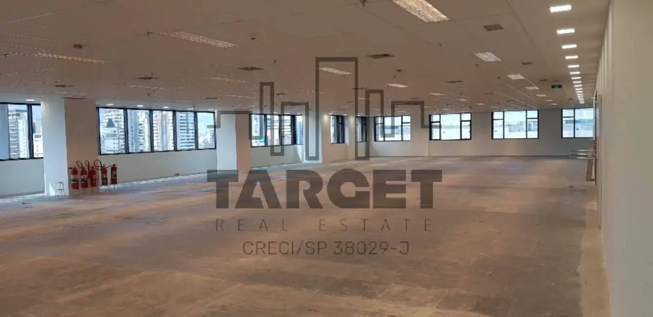 Foto 1 de Loja para alugar, 990m2 em Vila Cordeiro, São Paulo - SP