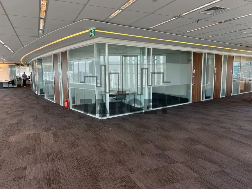 Foto 1 de Loja para alugar, 1930m2 em Vila Cordeiro, São Paulo - SP