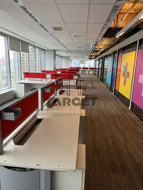 Loja para alugar, 1930m2 em Vila Cordeiro, São Paulo - SP - imagem 6 Foto 6 de Loja para alugar, 1930m2 em Vila Cordeiro, São Paulo - SP