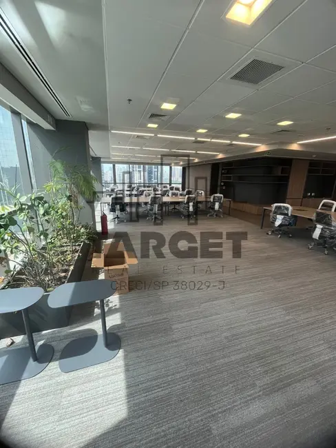 Foto 1 de Loja para alugar, 680m2 em Vila Olímpia, São Paulo - SP