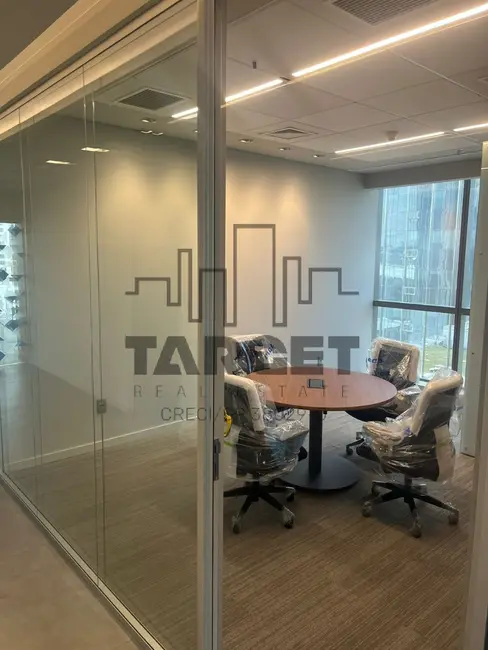 Foto 8 de Loja para alugar, 680m2 em Vila Olímpia, São Paulo - SP