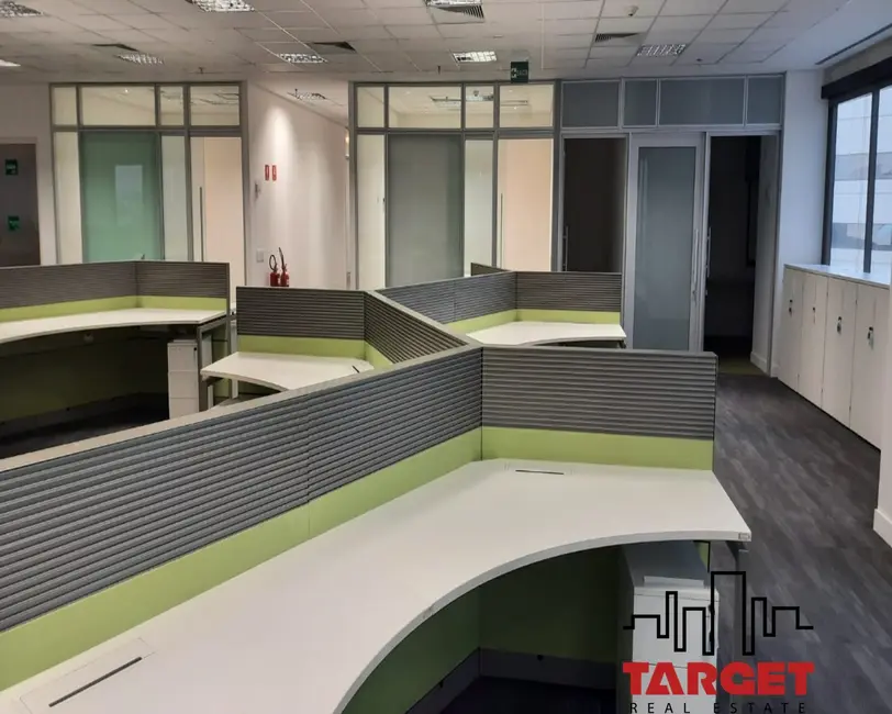 Loja à venda e para alugar, 700m2 em Tamboré, Barueri - SP - imagem 6 Foto 6 de Loja à venda e para alugar, 700m2 em Tamboré, Barueri - SP