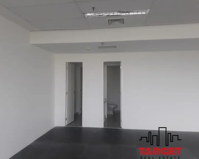 Loja à venda e para alugar, 485m2 em Barueri - SP - imagem 6 Foto 6 de Loja à venda e para alugar, 485m2 em Barueri - SP