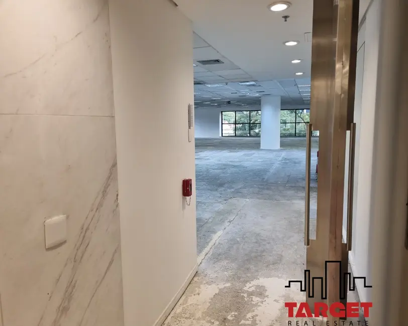 Foto 5 de Loja para alugar, 677m2 em Pinheiros, São Paulo - SP