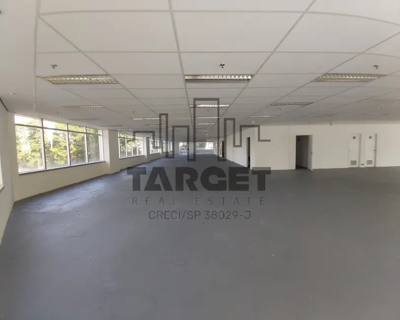 Loja para alugar, 680m2 em Barueri - SP - imagem 2 Foto 2 de Loja para alugar, 680m2 em Barueri - SP