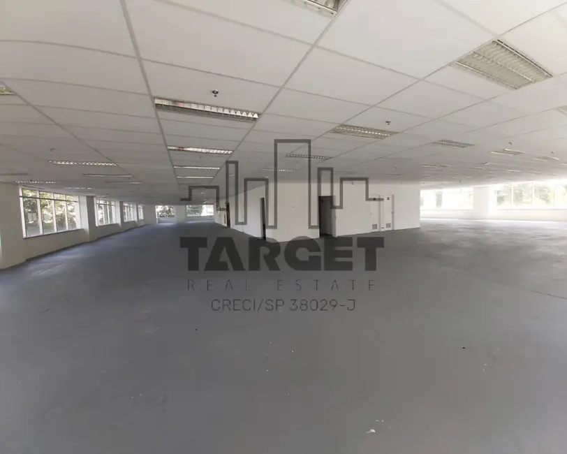 Loja para alugar, 680m2 em Barueri - SP - imagem 3 Foto 3 de Loja para alugar, 680m2 em Barueri - SP