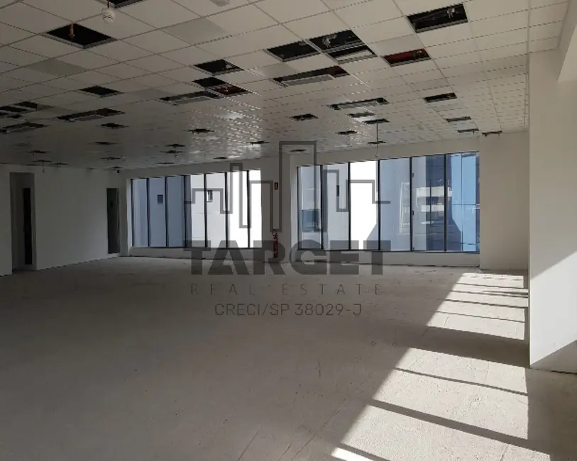 Foto 6 de Loja para alugar, 1300m2 em Vila Olímpia, São Paulo - SP