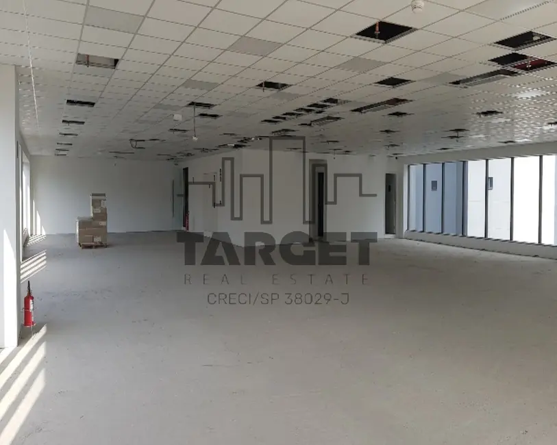 Foto 3 de Loja para alugar, 1300m2 em Vila Olímpia, São Paulo - SP