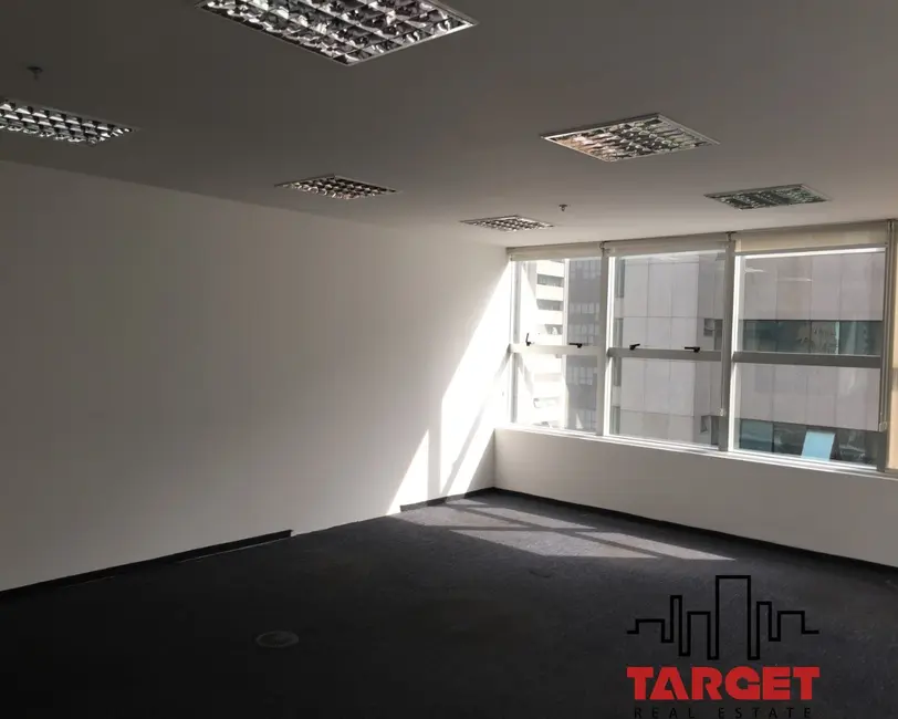 Loja à venda e para alugar, 770m2 em Vila Olímpia, São Paulo - SP - imagem 7 Foto 7 de Loja à venda e para alugar, 770m2 em Vila Olímpia, São Paulo - SP