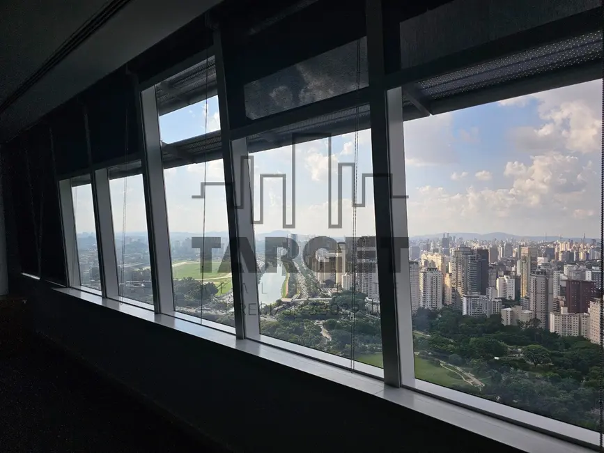 Foto 1 de Loja para alugar, 900m2 em Vila Nova Conceição, São Paulo - SP