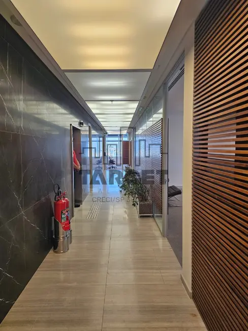 Foto 3 de Loja para alugar, 900m2 em Vila Nova Conceição, São Paulo - SP