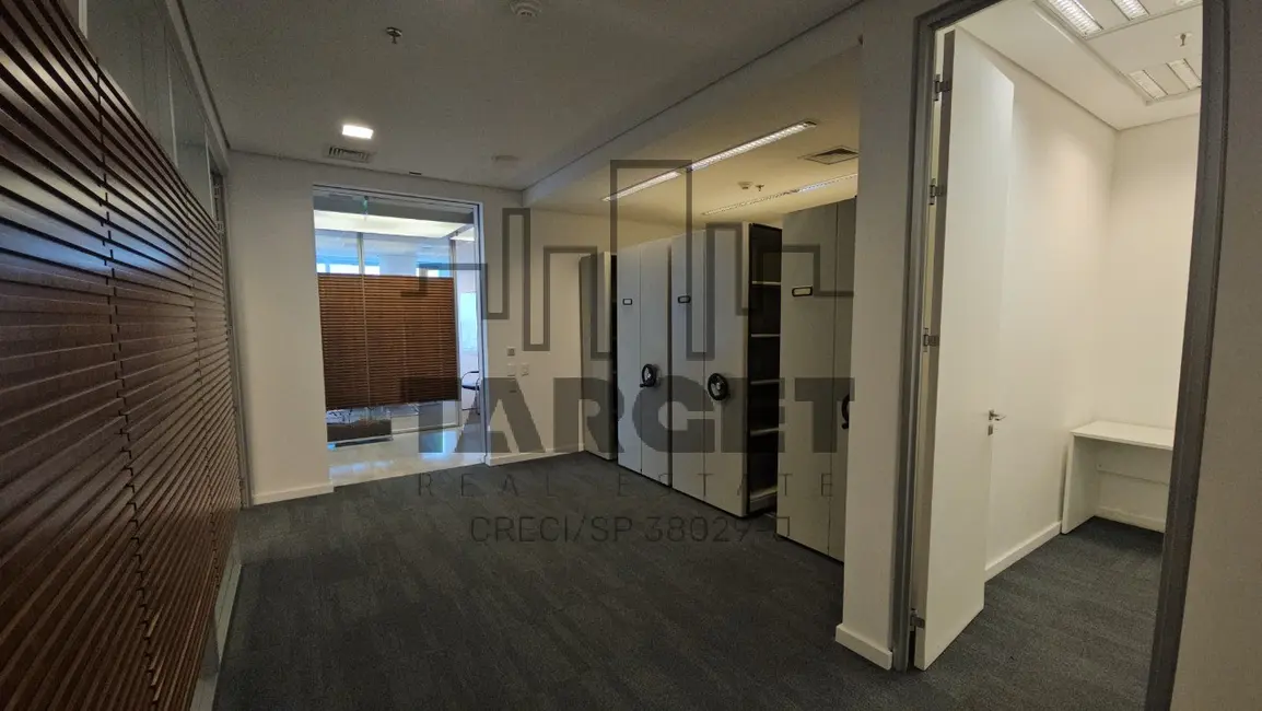 Foto 6 de Loja para alugar, 900m2 em Vila Nova Conceição, São Paulo - SP