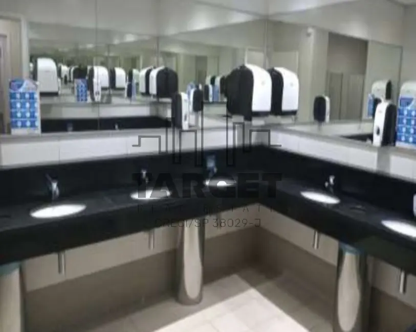 Loja para alugar, 500m2 em Barueri - SP - imagem 2 Foto 2 de Loja para alugar, 500m2 em Barueri - SP