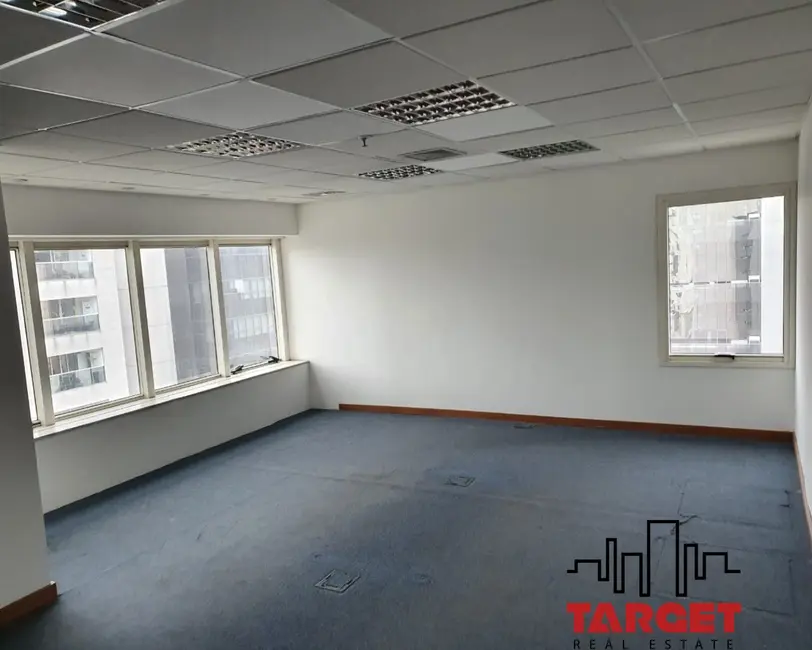 Loja à venda e para alugar, 415m2 em Vila Olímpia, São Paulo - SP - imagem 8 Foto 8 de Loja à venda e para alugar, 415m2 em Vila Olímpia, São Paulo - SP