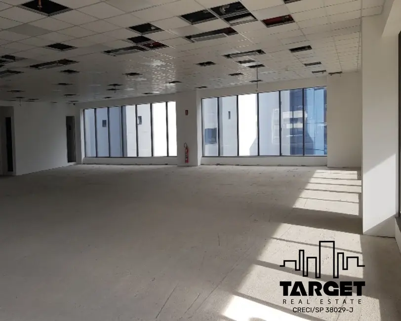 Foto 4 de Loja para alugar, 2536m2 em Vila Olímpia, São Paulo - SP